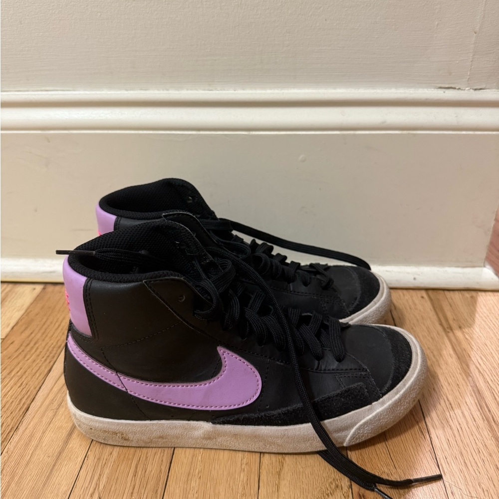 Nike blazers Black and Purple High-Tops